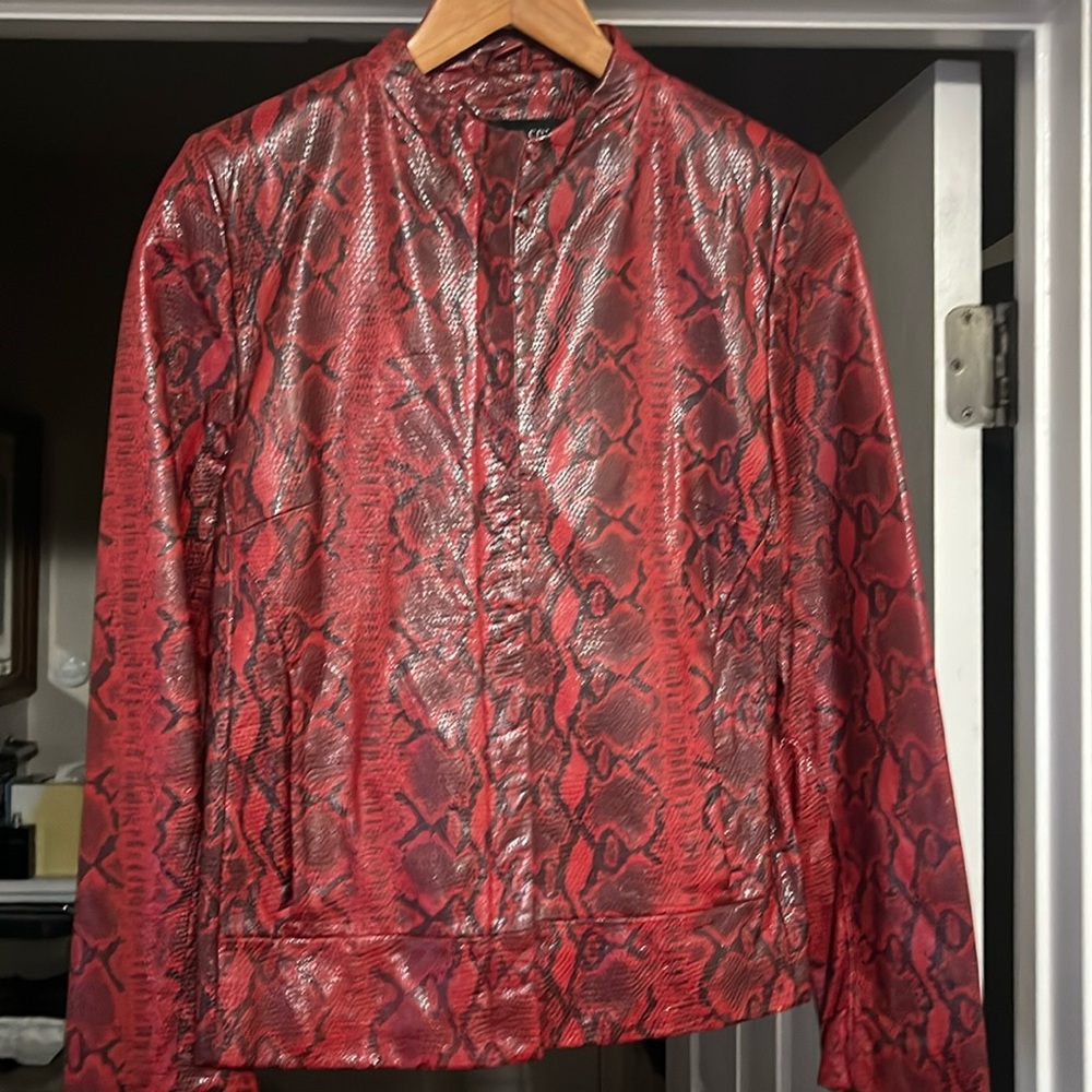 Kenneth Cole Women’s Leather Jacket Size S Color Red